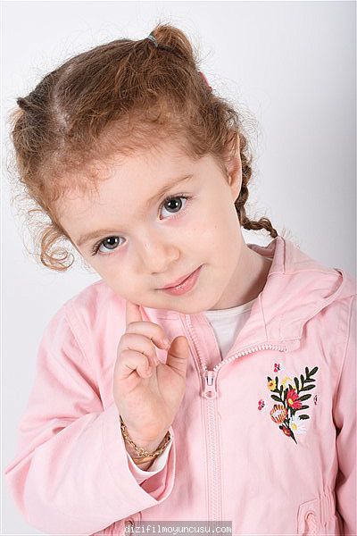 Kırklareli Cast Ajans Asmin 6934
