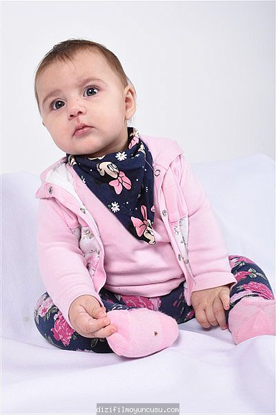 Uşak Cast Ajans Armin 9107