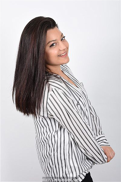İzmir Cast Ajans Esra 9536