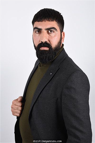 Kocaeli Dizi Film Oyuncusu Abdullah 34 Yaşında 180cm Boyunda 80 Kilo