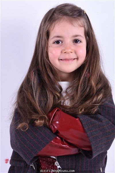 Muğla Cast Ajans Emine 26112