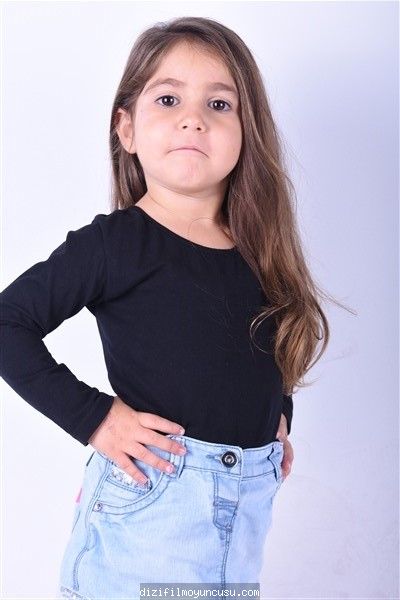 Tekirdağ Cast Ajans Irmak 37076