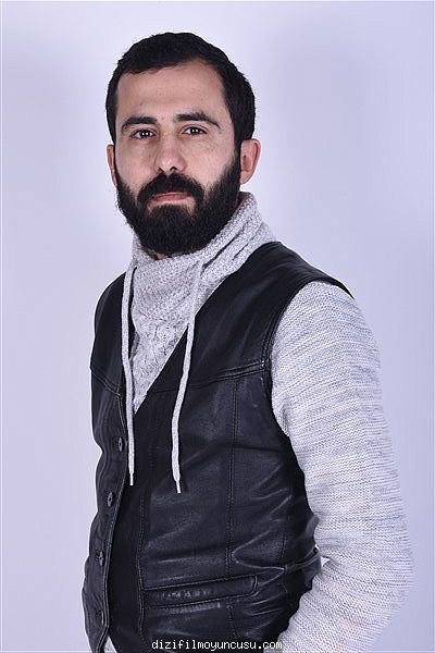 Erkek Oyuncular Adayımız Barış