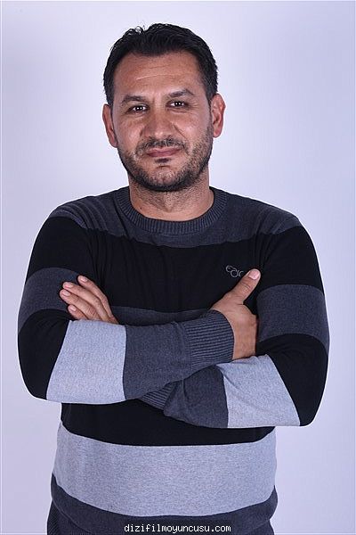 Erkek Oyuncular Adayımız Yaşar