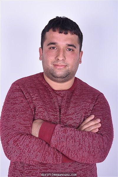 Erkek Oyuncular Adayımız İsmail