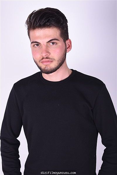 Erkek Oyuncular Adayımız Ahmet