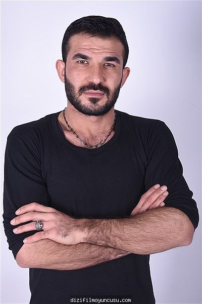 Erkek Oyuncular Adayımız Halil