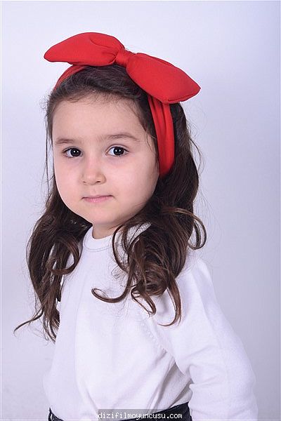 Manisa Cast Ajans Oyuncusu Hira