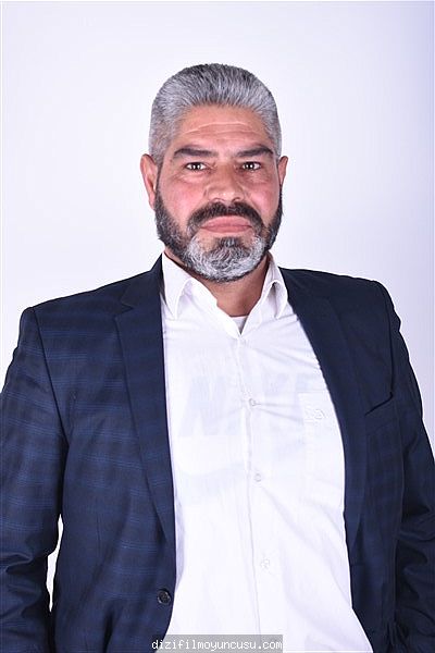 Erkek Oyuncular Adayımız Hüseyin
