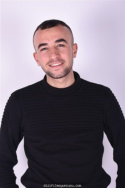 Erkek Oyuncular Adayımız Mustafa