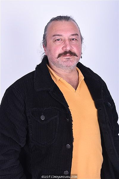 Erkek Oyuncular Adayımız Hakan