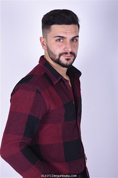 Erkek Oyuncular Adayımız Oğuzhan
