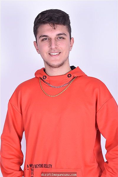 Erkek Oyuncular Adayımız Emrullah