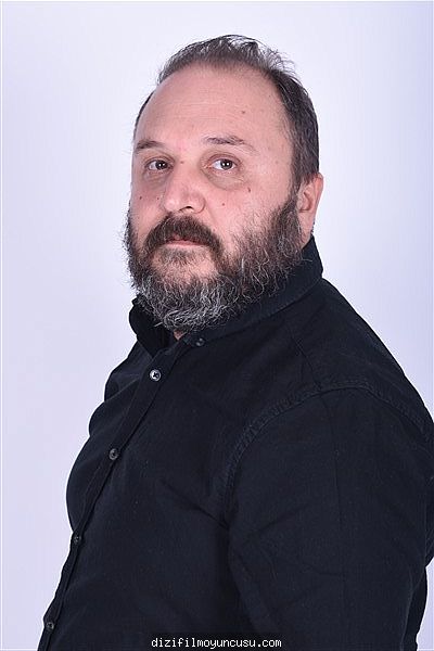 Erkek Oyuncular Adayımız Mehmet