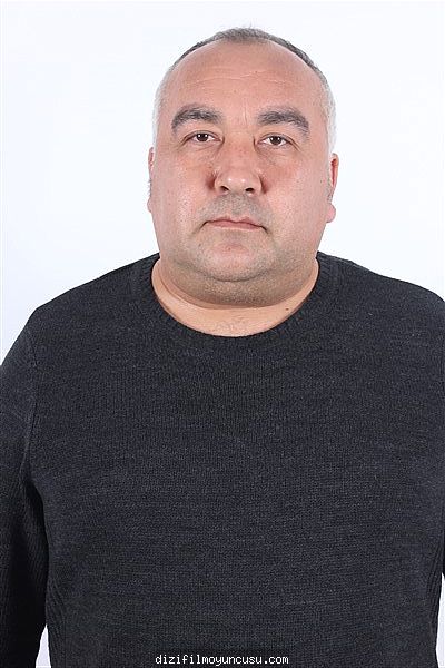 Erkek Oyuncular Adayımız Levent