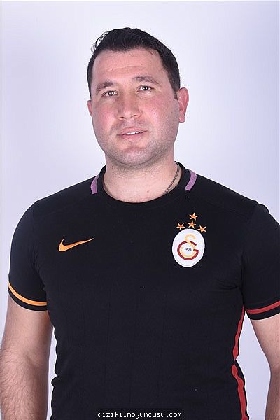 Erkek Oyuncular Adayımız Ramazan