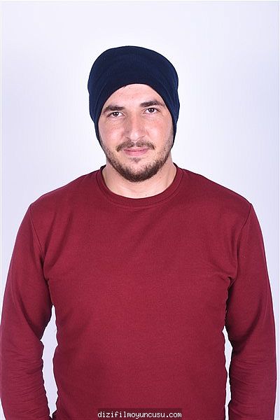 Erkek Oyuncular Adayımız Barış