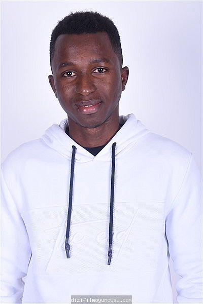 Erkek Oyuncular Adayımız Mamadou