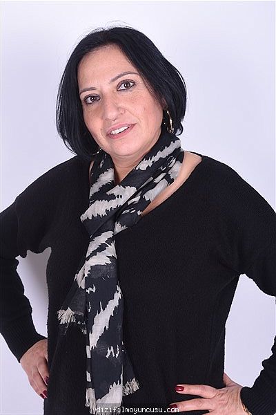 Kadın Oyuncular Adayımız Gülsüm