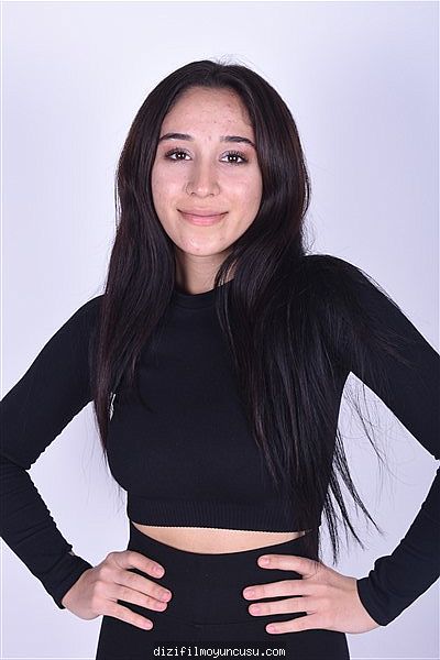 Kadın Oyuncular Adayımız Dilara