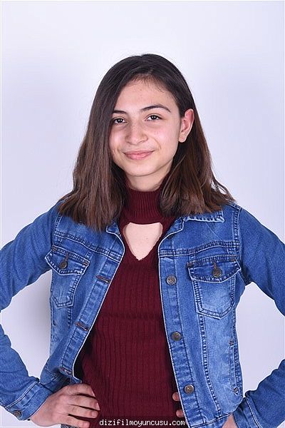 Kadın Oyuncular Adayımız Ela