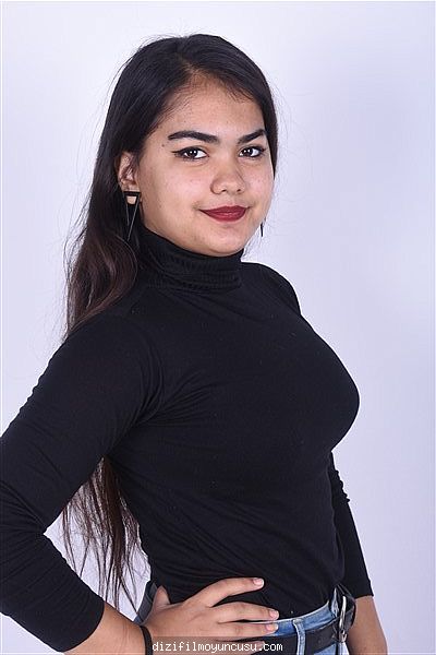 Kadın Oyuncular Adayımız Selda