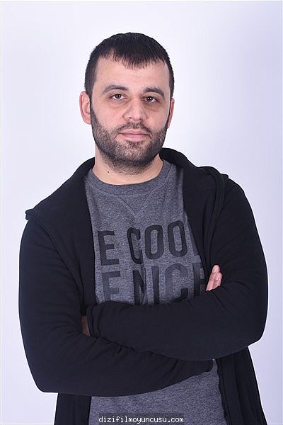 Erkek Oyuncular Adayımız Mahmut