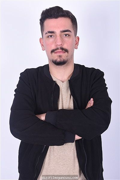 Erkek Oyuncular Adayımız Mehmet