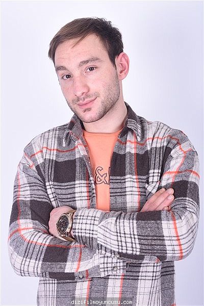 Erkek Oyuncular Adayımız Oktay