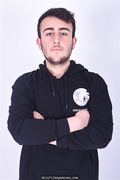 Erkek Oyuncular Adayımız Ömer