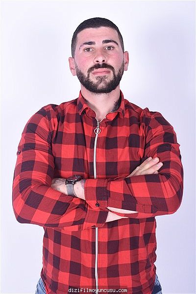 Erkek Oyuncular Adayımız Necati