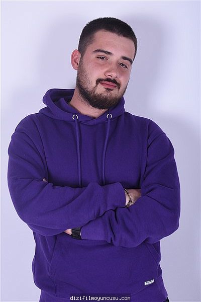 Erkek Oyuncular Adayımız Alper