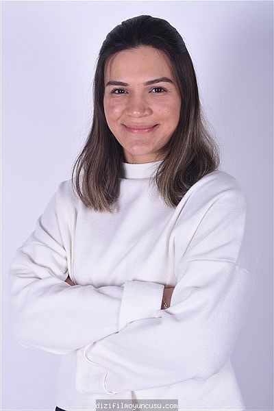Kadın Oyuncular Adayımız Selma