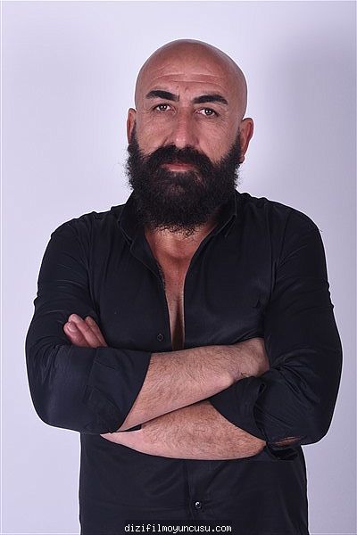 Erkek Oyuncular Adayımız Şükrü