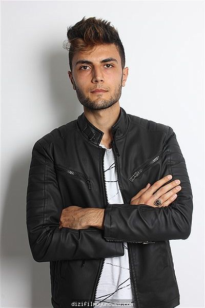 Erkek Oyuncular Adayımız Mert