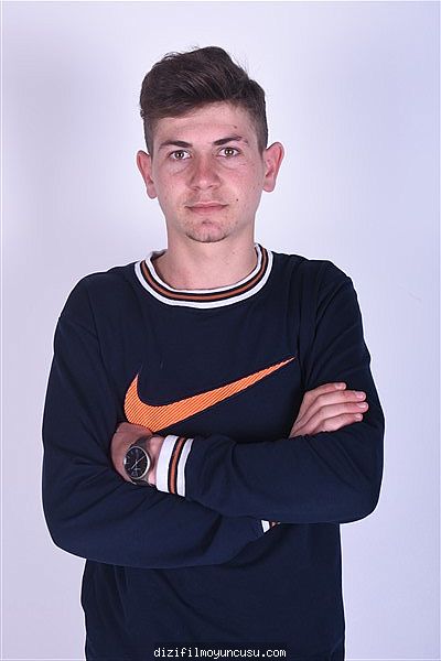 Erkek Oyuncular Adayımız Berkan
