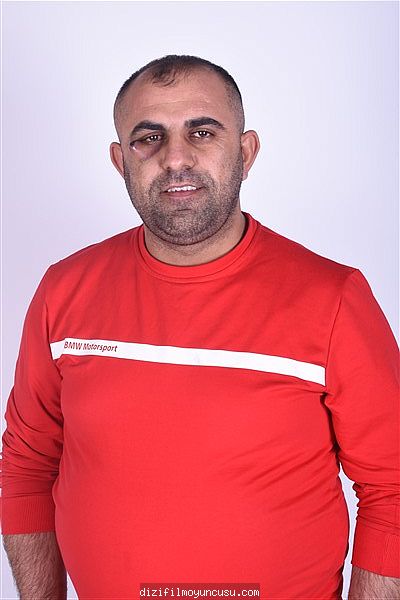Erkek Oyuncular Adayımız Cuma
