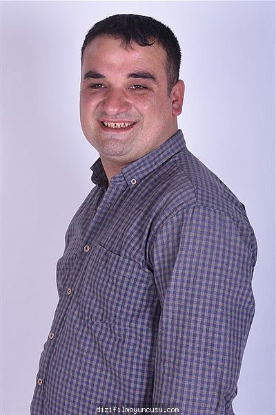 Erkek Oyuncular Adayımız Mehmet