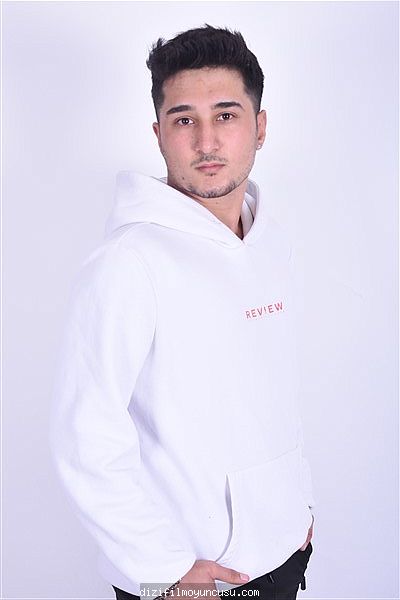 Erkek Oyuncular Adayımız Erdem