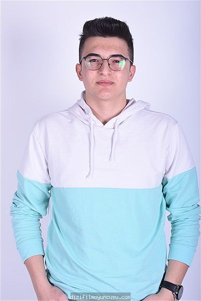 Erkek Oyuncular Adayımız İsmail