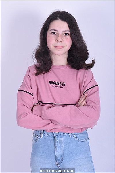 Kadın Oyuncular Adayımız Öykü