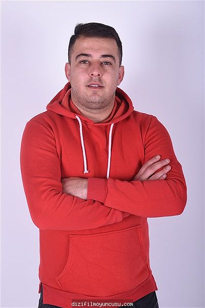 Erkek Oyuncular Adayımız Şahin