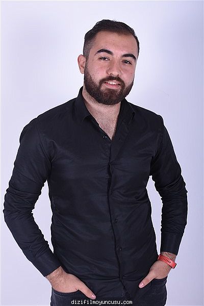 Erkek Oyuncular Adayımız Mehmet