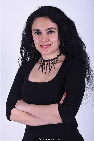 Kadın Oyuncular Adayımız Ayşe