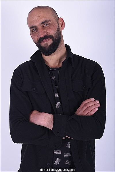 Erkek Oyuncular Adayımız Cihan
