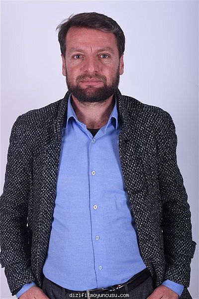 Erkek Oyuncular Adayımız Mehmet
