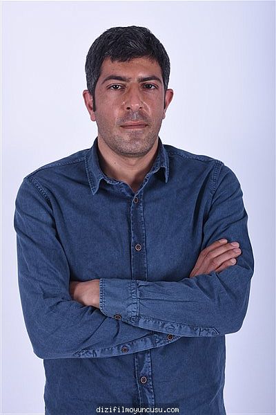 Erkek Oyuncular Adayımız Mustafa
