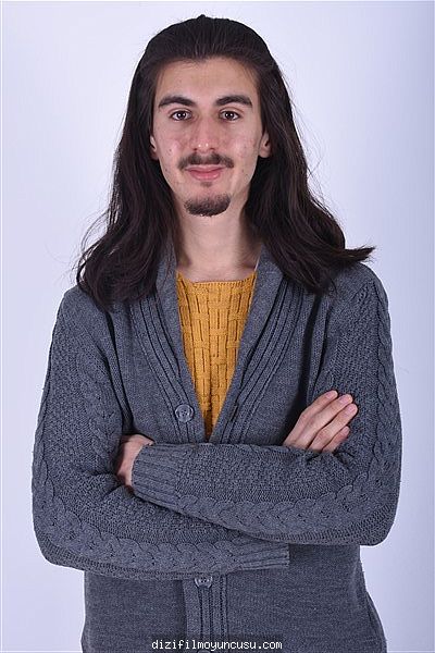 Erkek Oyuncular Adayımız Mustafa