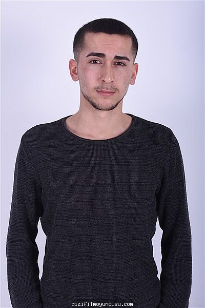 Erkek Oyuncular Adayımız Serhat