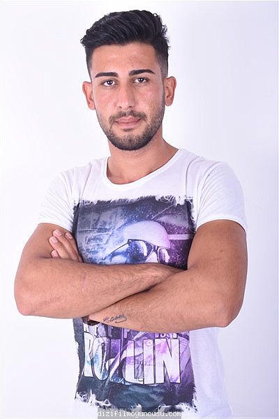 Erkek Oyuncular Adayımız Berat